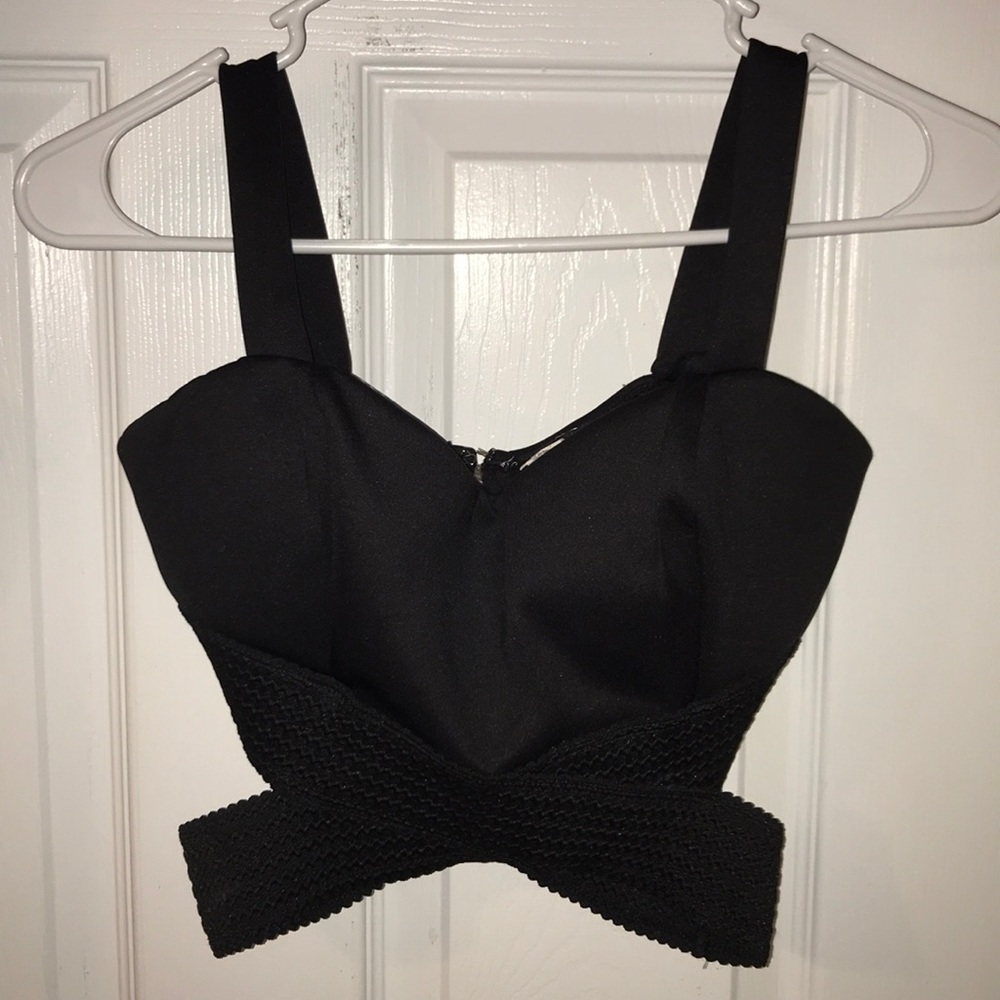 Crop top